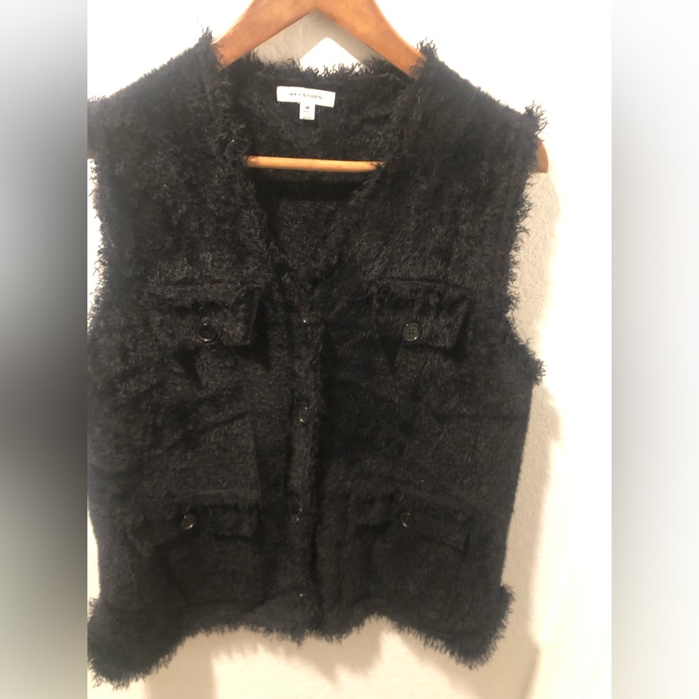 2 for 22$ - MAX STUDIO MACYS Black Fuzzy Button-Front Vest
